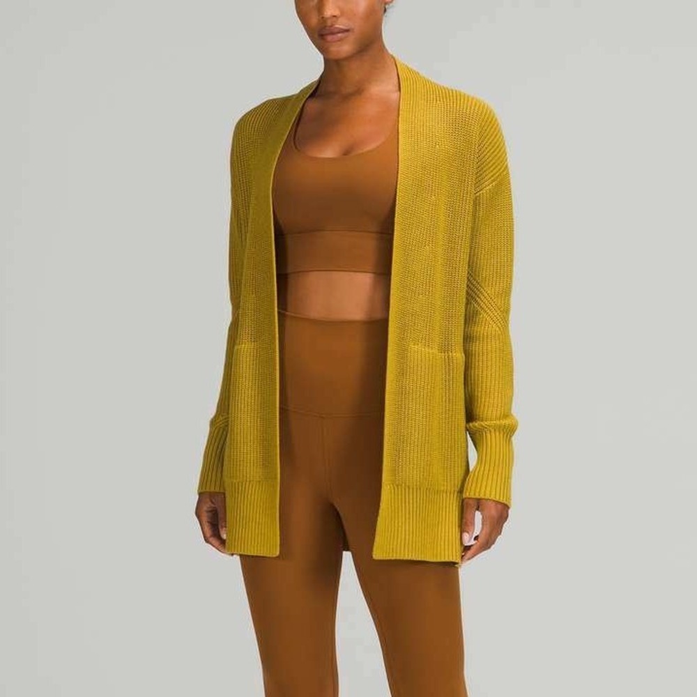 Lululemon Cashlu Sweater Wrap in
Auric Gold Cozy Knit